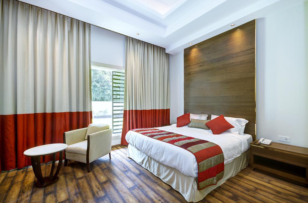 Hotel La Sagrita Nowe Delhi Pokój zdjęcie
